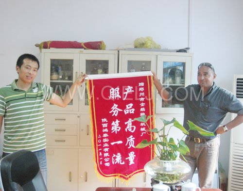 2011年7月25日，外國友人參觀考察我公司！明經(jīng)理等接待并陪同參觀！(圖2)