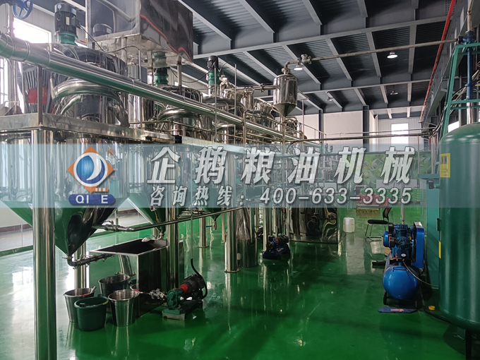 企鵝牌茶籽油雙螺桿榨油機(jī)，用心制造獲得客戶認(rèn)可(圖5)